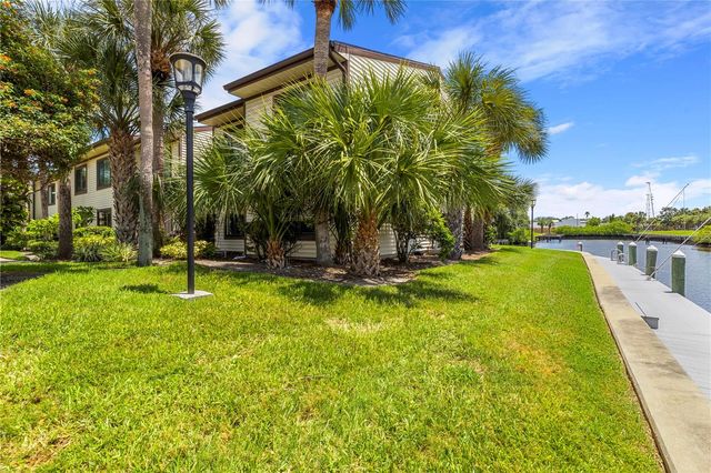428 MOORINGS COVE DRIVE 7F, Tarpon Springs, FL 34689