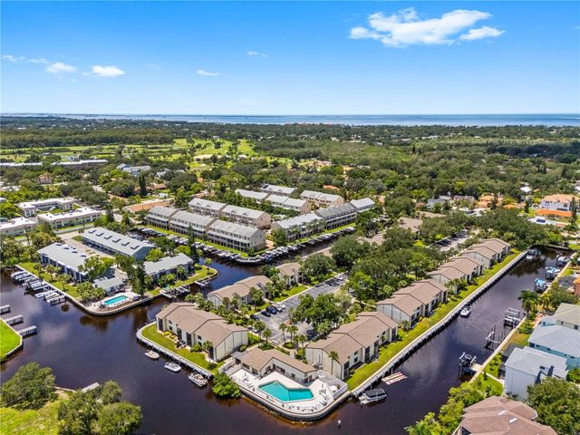 428 MOORINGS COVE DRIVE 7F, Tarpon Springs, FL 34689