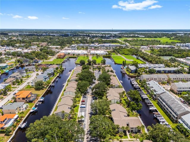 428 MOORINGS COVE DRIVE 7F, Tarpon Springs, FL 34689