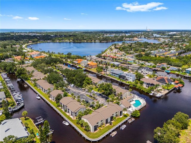 428 MOORINGS COVE DRIVE 7F, Tarpon Springs, FL 34689