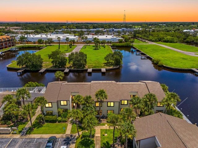 428 MOORINGS COVE DRIVE 7F, Tarpon Springs, FL 34689