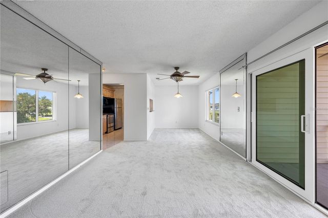 428 MOORINGS COVE DRIVE 7F, Tarpon Springs, FL 34689