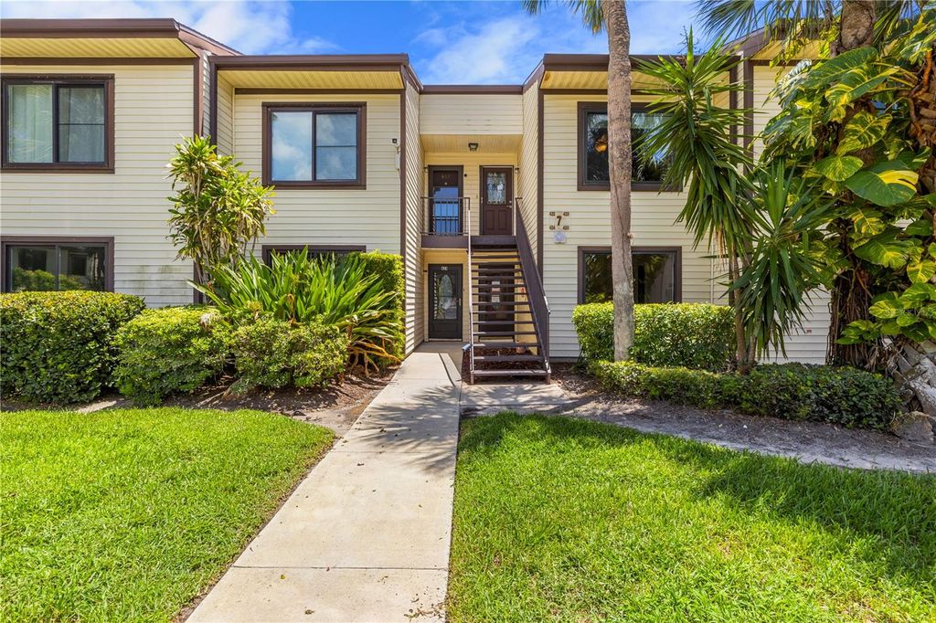 428 MOORINGS COVE DRIVE 7F, Tarpon Springs, FL 34689