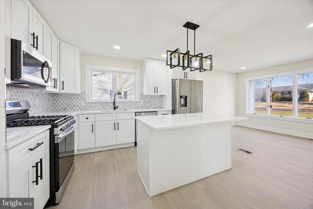 1535 PLEASANT DR, Cherry Hill, NJ 08003