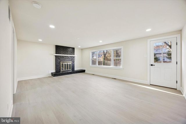 1535 PLEASANT DR, Cherry Hill, NJ 08003