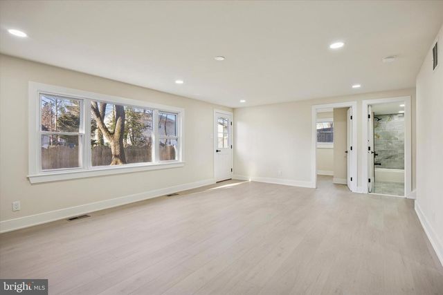 1535 PLEASANT DR, Cherry Hill, NJ 08003