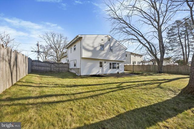 1535 PLEASANT DR, Cherry Hill, NJ 08003