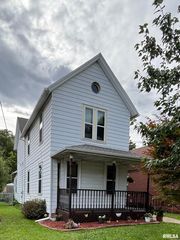 812 N 12TH Street, Quincy, IL 62301