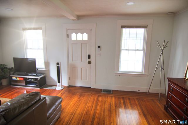124 Richards Street, West Haven, CT 06516