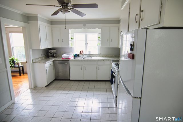 124 Richards Street, West Haven, CT 06516