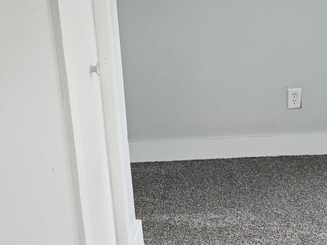 1722 S 9TH Street, Council Bluffs, IA 51501