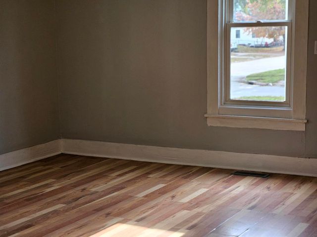 1722 S 9TH Street, Council Bluffs, IA 51501