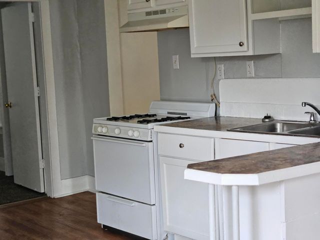 1722 S 9TH Street, Council Bluffs, IA 51501