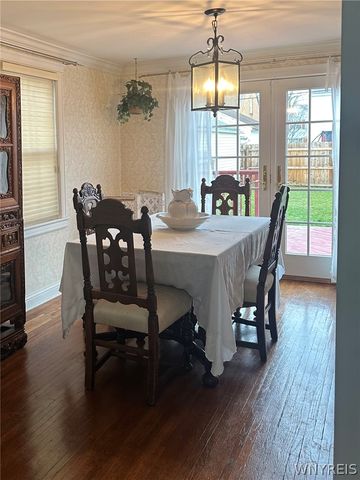 60 Hartford Avenue, Tonawanda, NY 14223