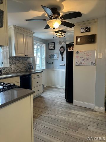 60 Hartford Avenue, Tonawanda, NY 14223