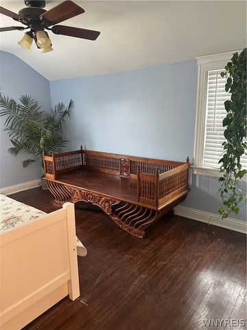 60 Hartford Avenue, Tonawanda, NY 14223