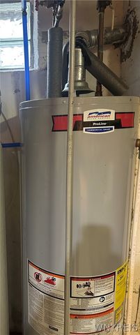 60 Hartford Avenue, Tonawanda, NY 14223