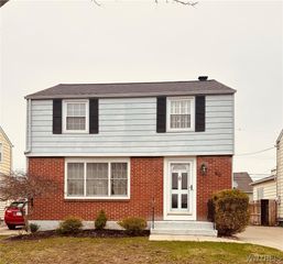 60 Hartford Avenue, Tonawanda, NY 14223