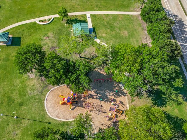 44 Merrie Circle, Richardson, TX 75081