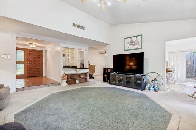 44 Merrie Circle, Richardson, TX 75081