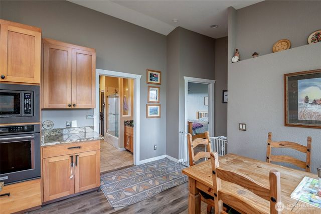 36602 224th Avenue SE, Enumclaw, WA 98022