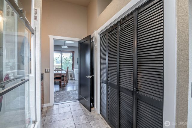 36602 224th Avenue SE, Enumclaw, WA 98022