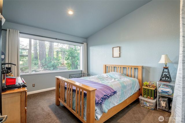 36602 224th Avenue SE, Enumclaw, WA 98022