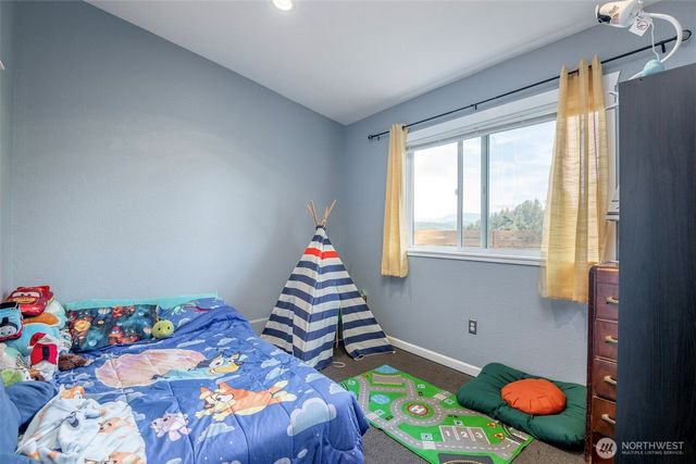 36602 224th Avenue SE, Enumclaw, WA 98022