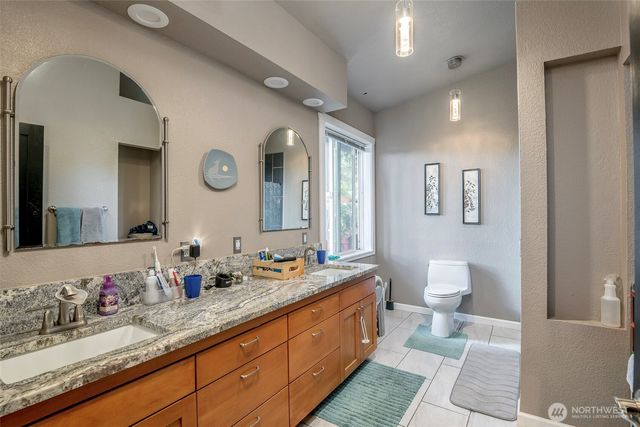 36602 224th Avenue SE, Enumclaw, WA 98022