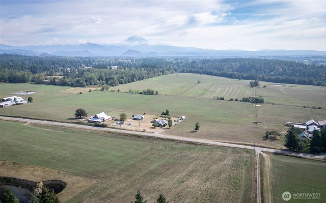 36602 224th Avenue SE, Enumclaw, WA 98022