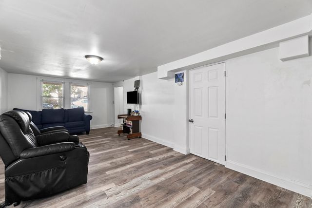 1225 S 49th Court, Cicero, IL 60804