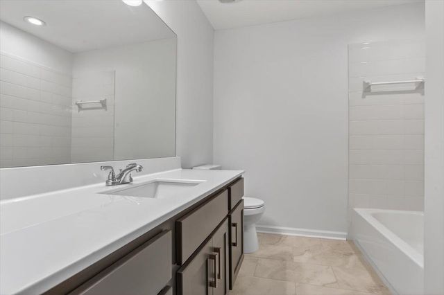 1693 E SOUTHFIELD CIR, Memphis, TN 38016