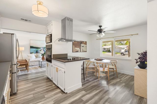 6008 Westbrook Dr, Citrus Heights, CA 95621