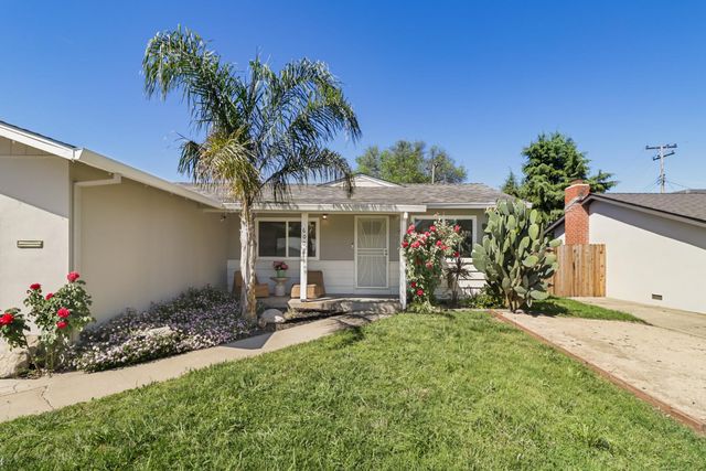 6008 Westbrook Dr, Citrus Heights, CA 95621