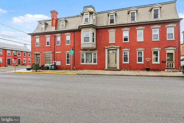 160 N WEST ST, Carlisle, PA 17013