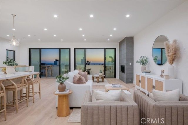 89 Bayview, Manhattan Beach, CA 90266