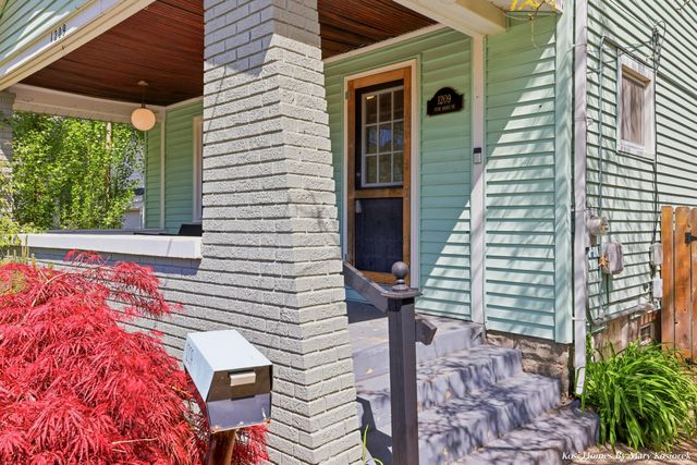 1209 Fisk Road SE, Grand Rapids, MI 49506