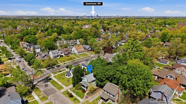1209 Fisk Road SE, Grand Rapids, MI 49506