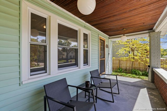 1209 Fisk Road SE, Grand Rapids, MI 49506