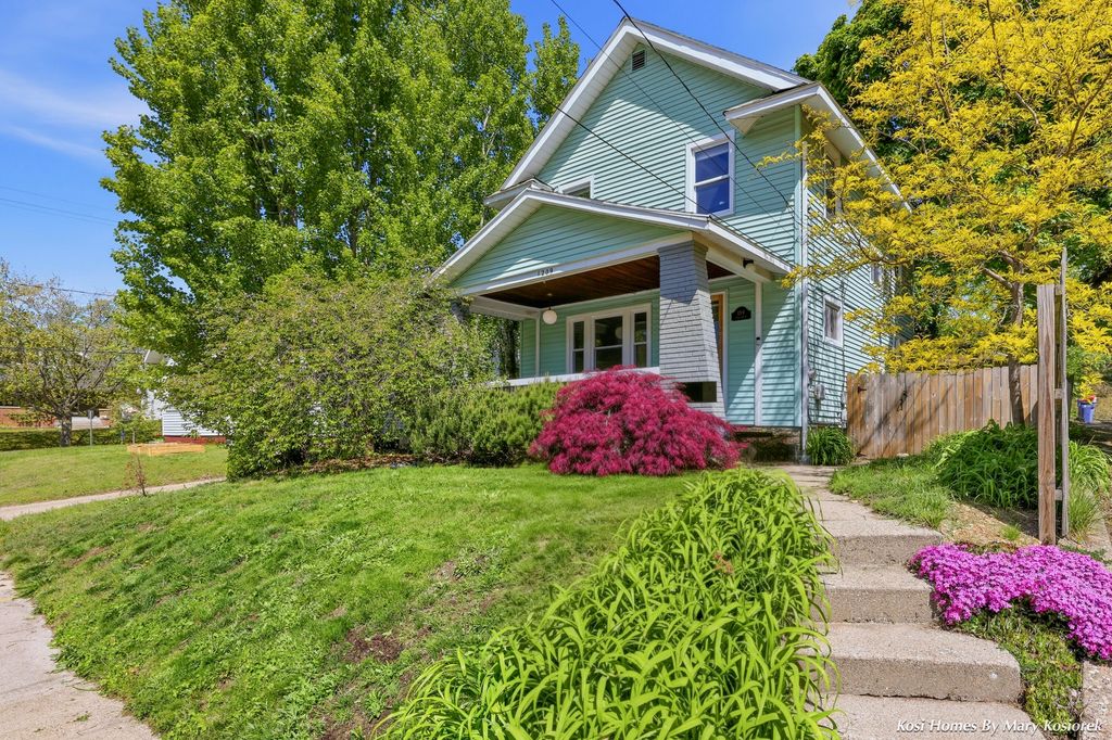 1209 Fisk Road SE, Grand Rapids, MI 49506