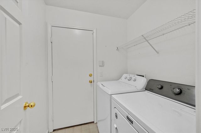 7504 Evening Falls Drive, Las Vegas, NV 89131