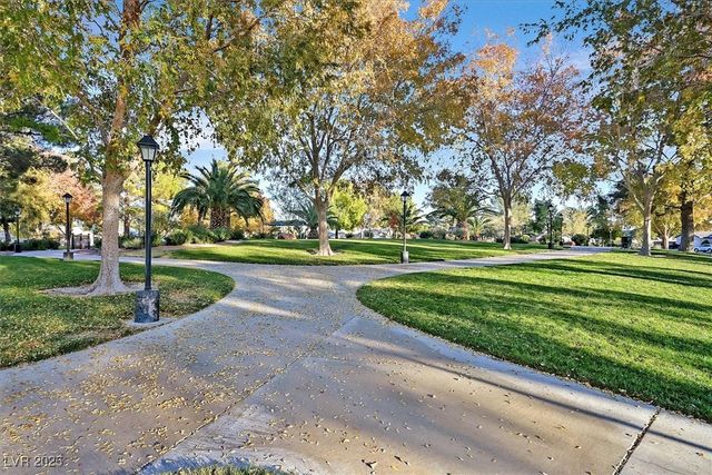 7504 Evening Falls Drive, Las Vegas, NV 89131