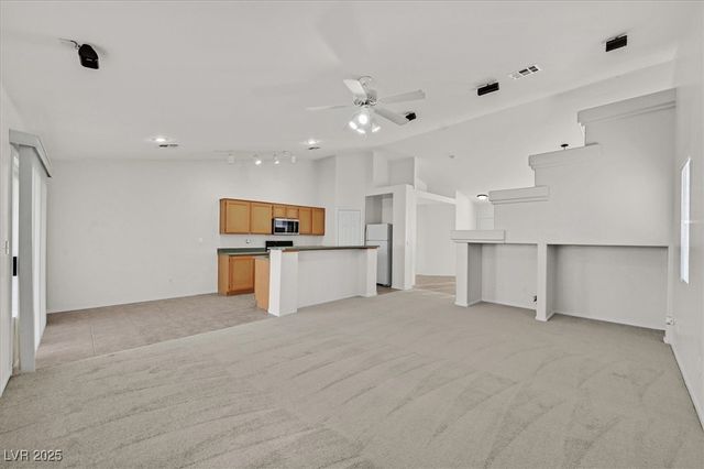 7504 Evening Falls Drive, Las Vegas, NV 89131