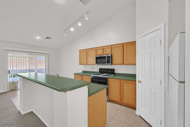 7504 Evening Falls Drive, Las Vegas, NV 89131