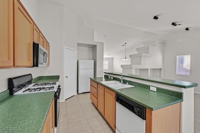 7504 Evening Falls Drive, Las Vegas, NV 89131