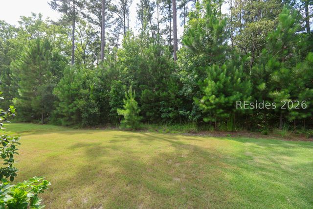 141 Blue Jay Ln, Bluffton, SC 29909