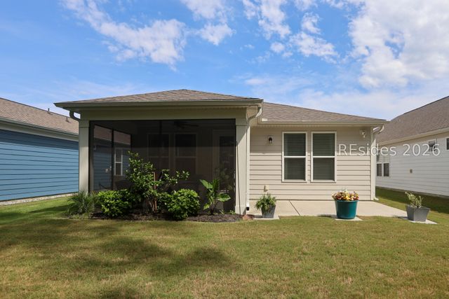 141 Blue Jay Ln, Bluffton, SC 29909