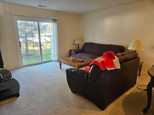 6722 Lagrange Drive, 54E, Canal Winchester, OH 43110