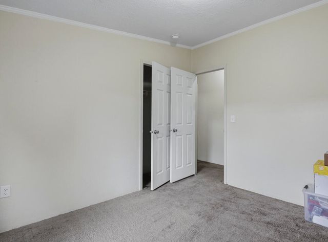 605 Doe Lane SE, Albuquerque, NM 87123