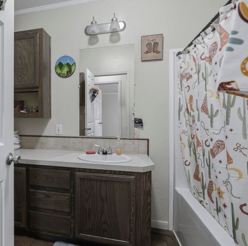 605 Doe Lane SE, Albuquerque, NM 87123